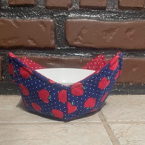 Microwavable bowl cozy reversible handmade, unique gift for her, kitchen decor, Christmas gift, Valentine&#39;s Day gift, Mother&#39;s Day gift