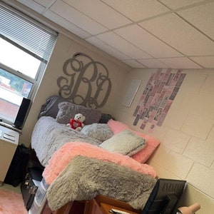 Lettere monogramma tradizionali in legno - Dormitorio universitario - Decorazioni per matrimoni - Decorazioni per la casa - Asciugatutto appeso - Monogramma personalizzato - Doccia nuziale