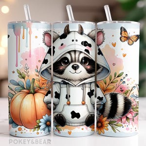 Gobelet automne mignon Wrap PNG Gobelet mince automne 20 oz, raton laveur, sublimation design vache impression transparente Tumbler Png - téléchargement numérique