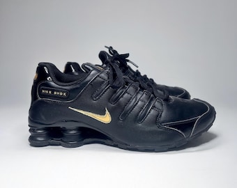 Nike shox nz custom deals