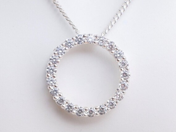 Cubic zirconia circle pendant necklace discount