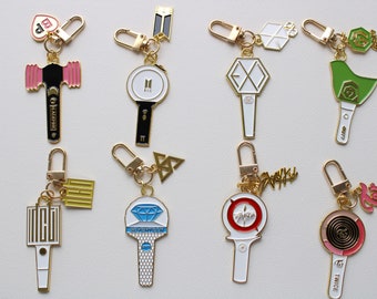 KPOP Fan Light Stick Metal Keychain Keyring Pendant bts blackpink exo got7 nct seventeen twice stray kids