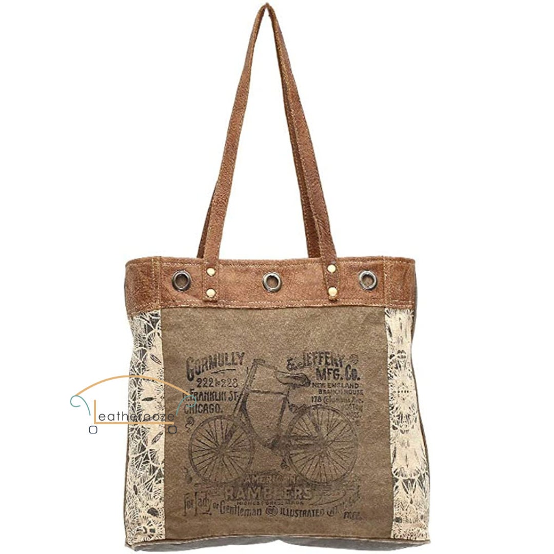 Ride Bicycle Pattern Print Leather Tote Bag main image 1