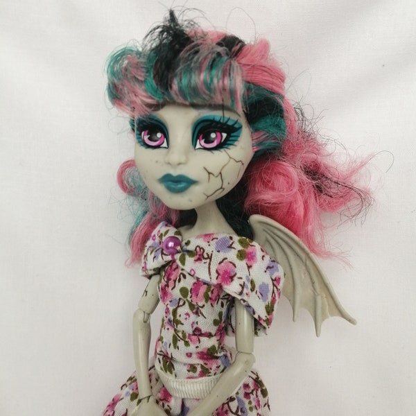 Abito floreale decorativo ispirato agli anni '50 per monster high e altre bambole. Vestiti per bambole di moda BJD in scala 1:6.
