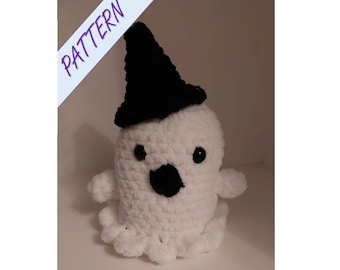 Cute fluffy crochet ghost pattern, amigurumi, ghost plush, beginners crochet pattern, crochet ghost, halloween crochet