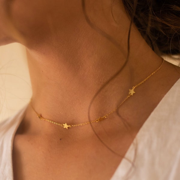 Dainty Gold 18K Star Choker, Gold Star Necklace, Gold Disc Choker, Minimal Boho Beaded Choker, Gold Layered Necklace for Women, EB82