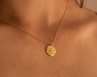 Chunky 14K Gold Lotus Necklace, Layered Gold Chain, Coin Medallion Mens Disc, Long Necklace Pendant, Link Chain Necklace for Women