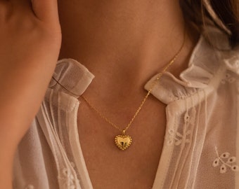 Gold Heart Necklace for Women - Heart Pendant Beaded Necklace - Dainty Gold Pendant Necklace - Tiny Simple Heart Charm Pendant Necklace