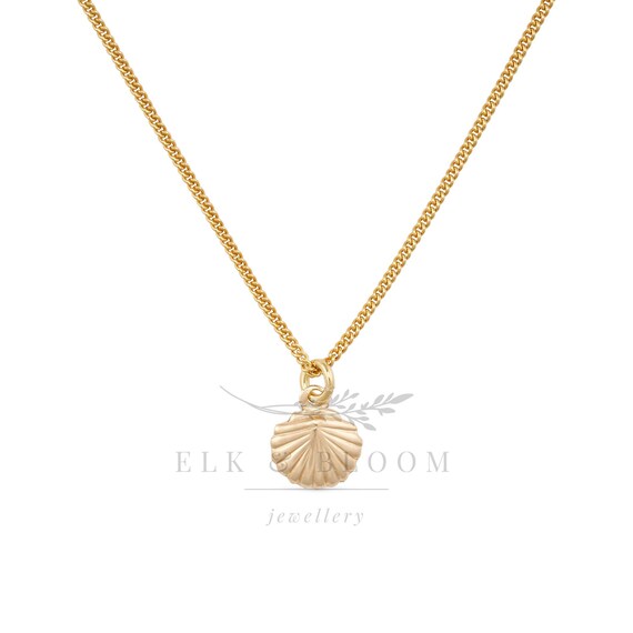 Dainty 18K Gold Shell Clam Necklace for 