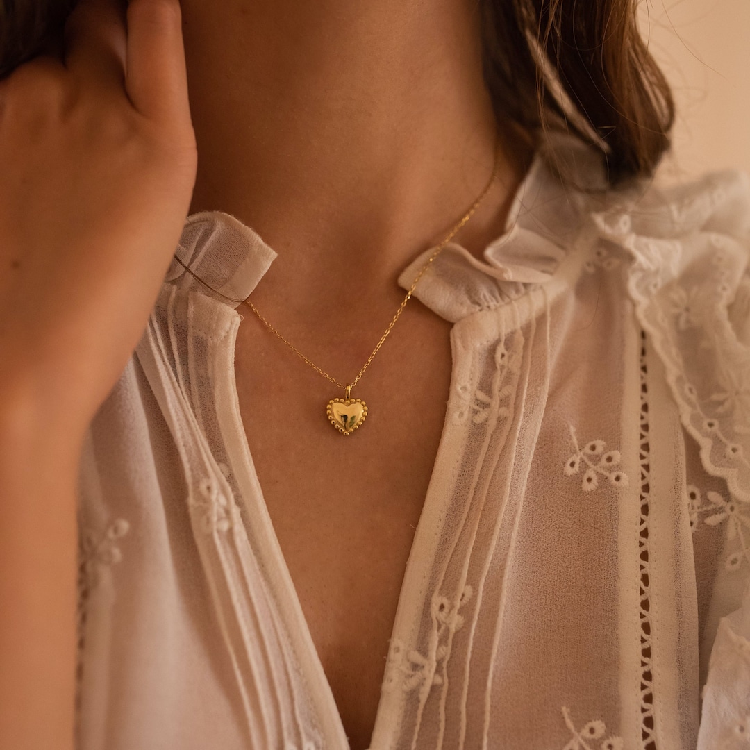 Gold Heart Necklace for Women Heart Pendant Beaded Necklace Dainty Gold Pendant Necklace Tiny Simple Heart Charm Pendant Necklace Etsy Australia