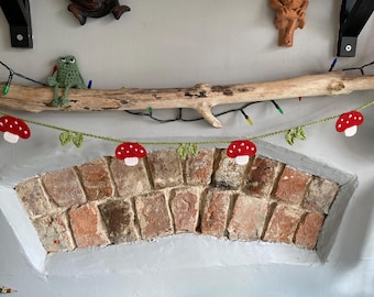 Mushroom garland, mushroom decor, crochet mushroom, crochet garland, nature decor, nature garland, cottagecore, goblincore,