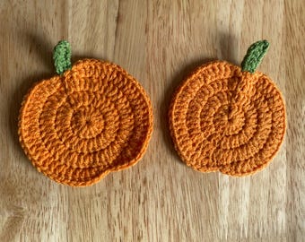 2 x pumpkin coasters, crochet coasters, pumpkin coasters, coasters, crochet pumpkin, goblincore, cute gift, Halloween gift, Halloween decor