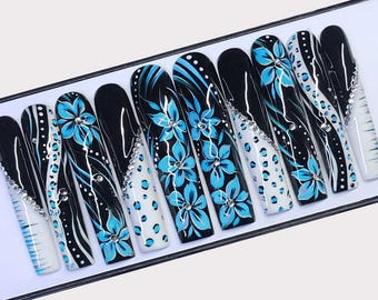 Hand painted Flower Press On Nails: Long Square Blue Y2K Nail Art