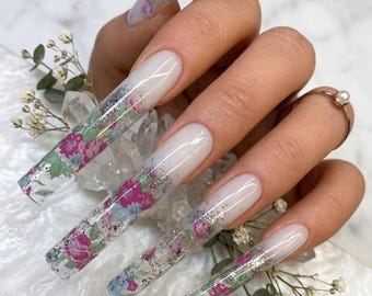 Milky Ombre Press On Nails, Floral Press On Nails, Fairycore Nails, Blue Flower Nails, Elegant Wedding Nails, Reusable Gel Nails