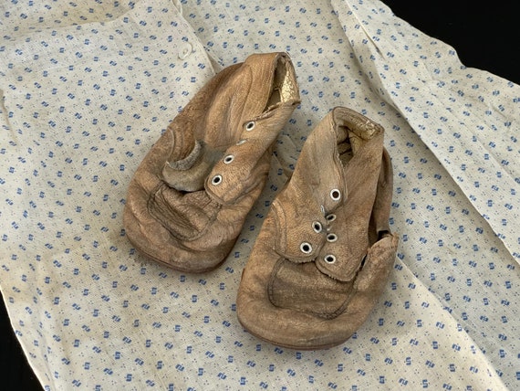 19th Century Leather Baby Shoes, Victorian Era / … - image 3