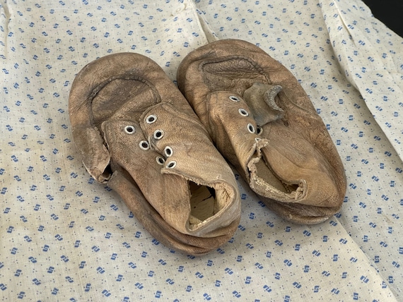 19th Century Leather Baby Shoes, Victorian Era / … - image 2