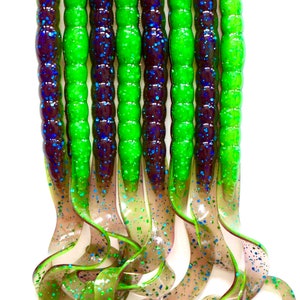 7.5 Sour Grape Ribbon Tail Worms, Soft Plastic Bait -  Canada