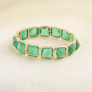 Emerald Ring, Gold Emerald Ring, emerald eternity ring for her, natural emerald band, emerald wedding band,18K/14K/9k Solid Gold Women Ring