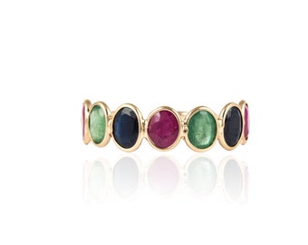 Anello con pietre preziose multiple, fascia in oro 14 carati, rubino, smeraldo, zaffiro