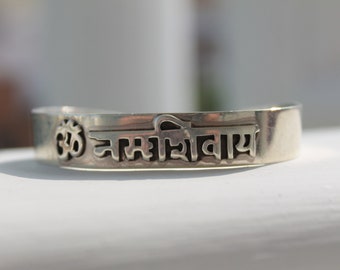 Om namah shivaya Silver Bracelet, Sterling 925 Silver Bracelet,Spritual Bracelet,Religious Bracelet,India Kada,Indian Cuff  Bracelet,Shiva