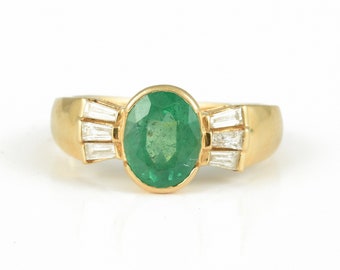 Solid 18K Yellow Gold Ring, Natural Emerald Diamond Gold Ring, May Birthstone Ring, Precious Gemstone Ring, Solitaire ring,Promise Ring Gift