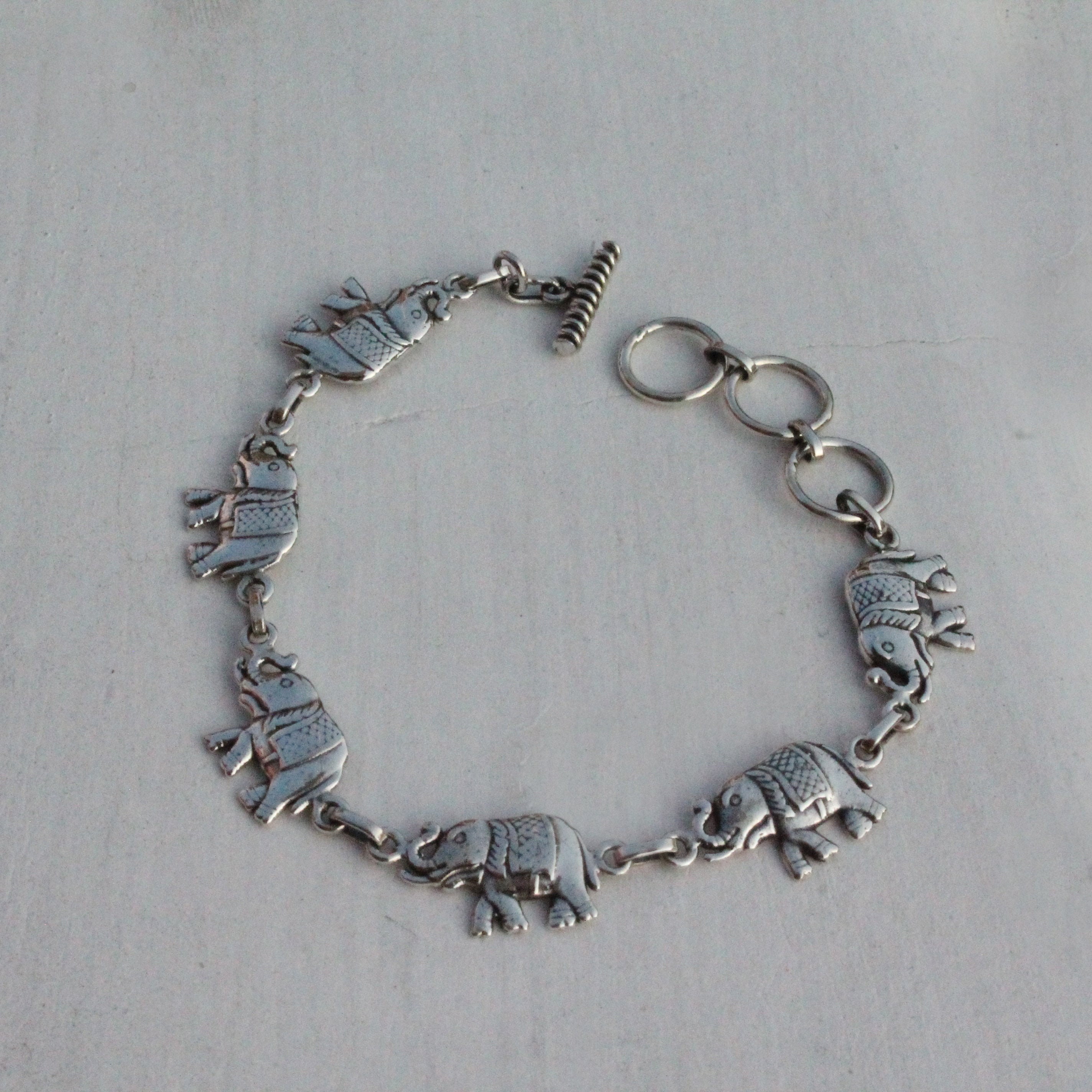 Sterling silver on sale elephant bracelet