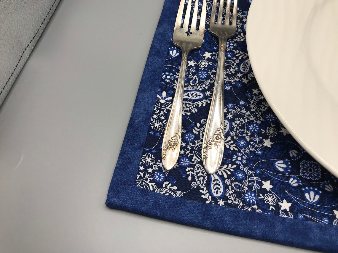 4 Quilted, Reversible, Placemats Etsy