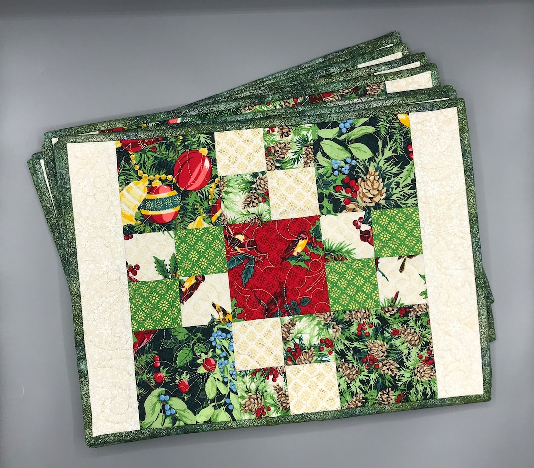 8 Quilted, Reversible, Christmas Placemats Etsy