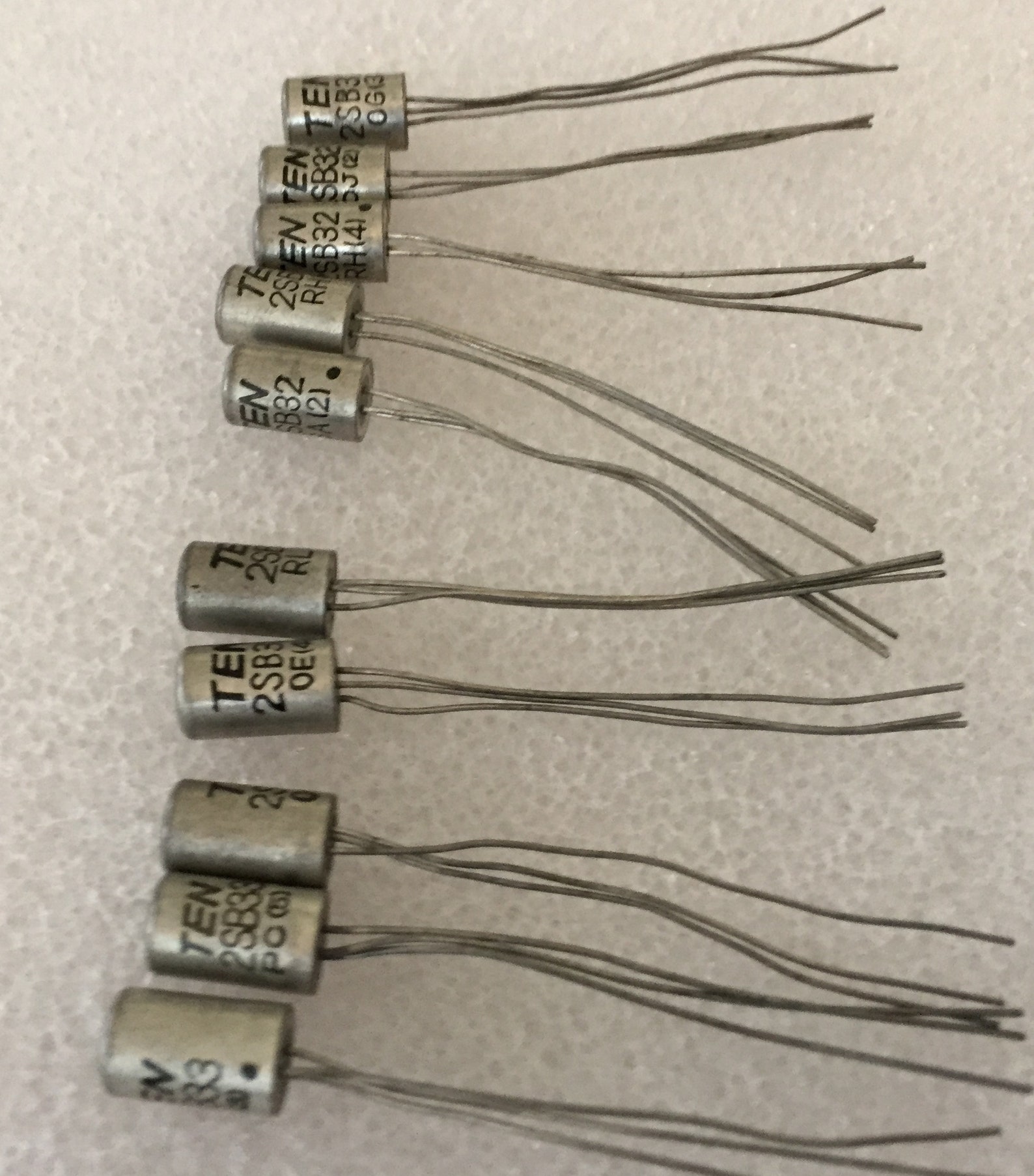 10 NOS 1960's Germanium Transistor 2SB32 2SB33 by Etsy