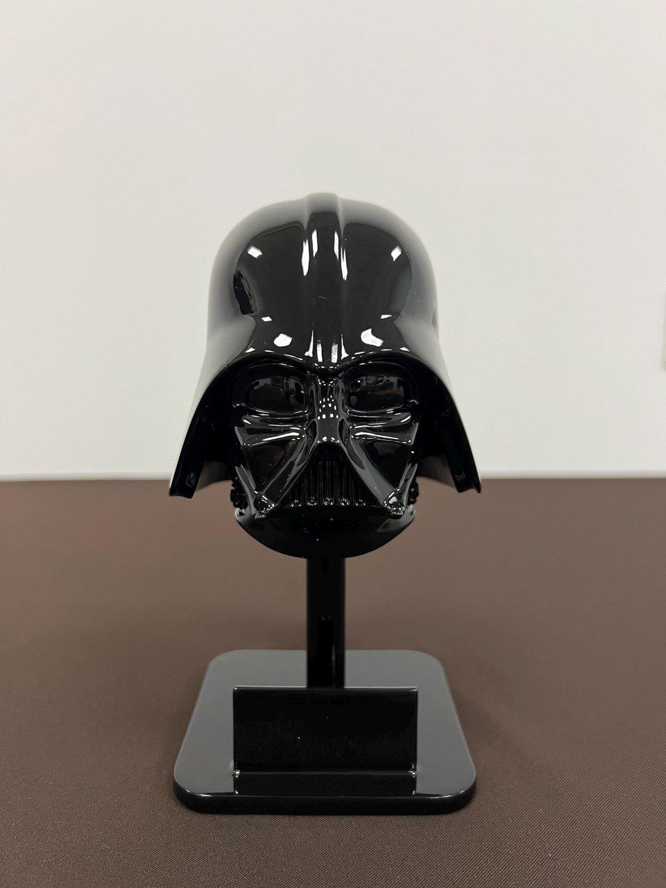 手作りの小さなダース・ベイダーヘルメット：スター・ウォーズファンへ