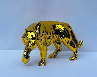 金の虎の置物、装飾的な金の虎の像、豪華な動物の彫刻、ユニークな家の