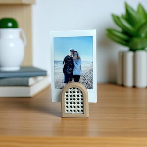 instax film rattan stand photo gifted fujifilm instax camera pic. stand framed photo gift instant film fujifilm instax polaroid photo holder