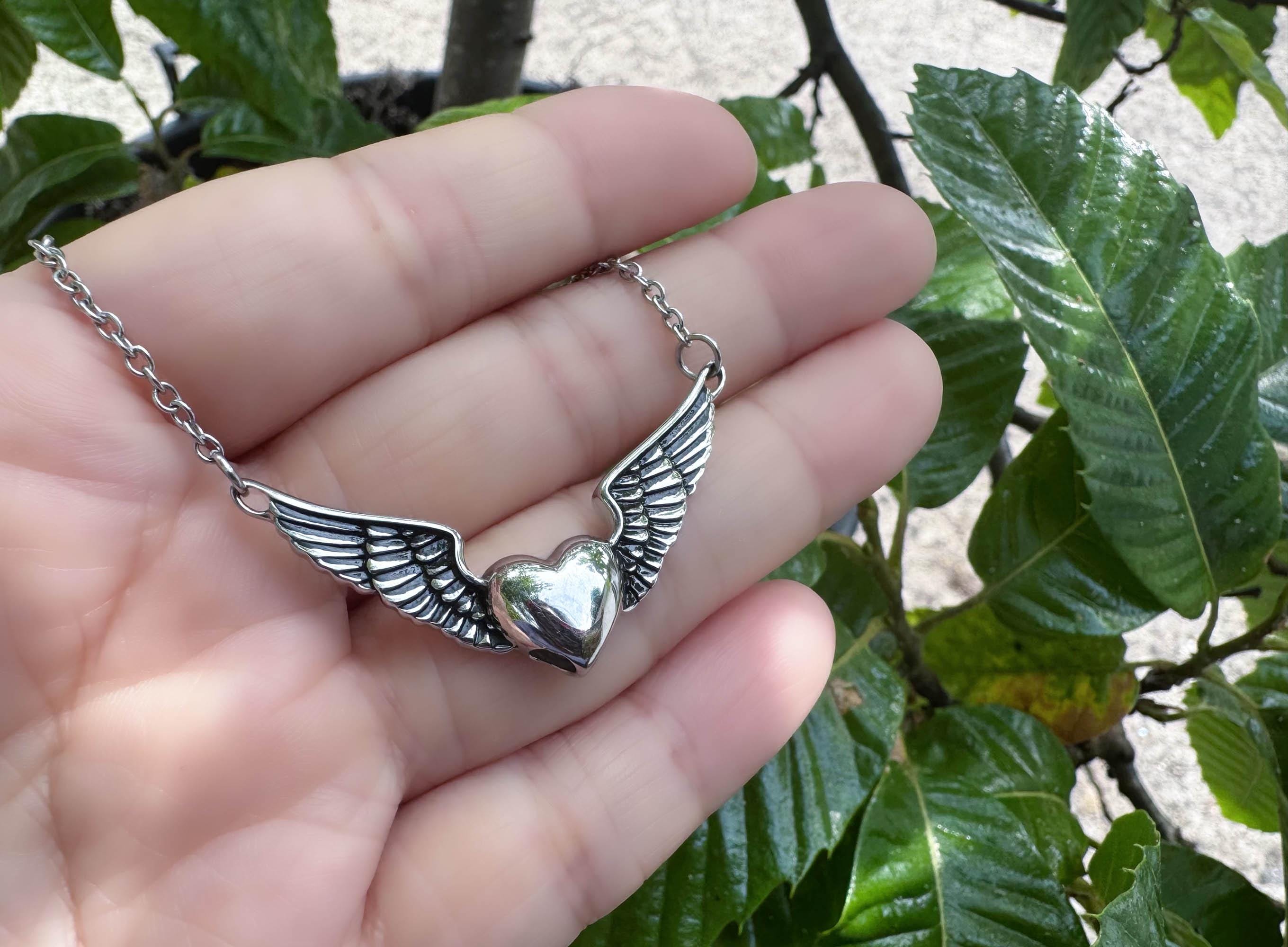 Angel Heart Wings Cremation Urn Necklace – Stainless Steel Memorial Keepsake Pendant