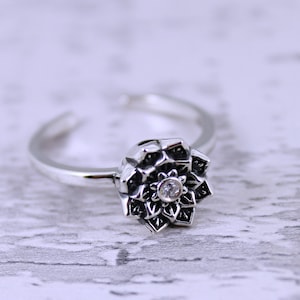 Sterling Silver Lotus Flower Cremation Memorial Keepsake Urn Ring, Bereavement Jewelry, Funeral Cremation Ash Ring