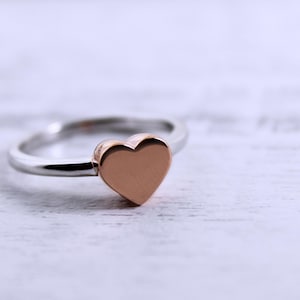 Urna conmemorativa de cremación con forma de corazón de plata y oro rosa, anillo apilable, joyería de duelo, anillo de cenizas de cremación funeraria