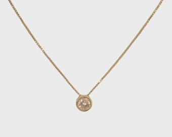 Stationary Necklace