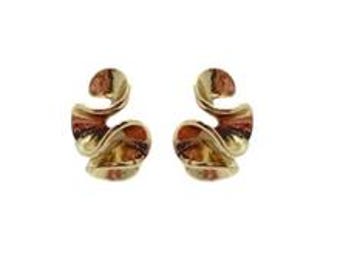 Ribbon Studs