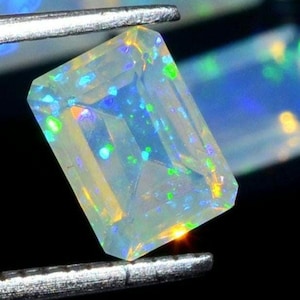Piedra preciosa de ópalo de fuego Welo: ópalo etíope natural suelto de corte octagonal
