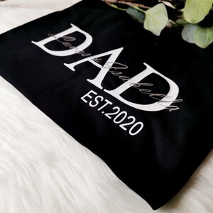 DAD T-Shirts, Father's Day, Father's Day Gift, T-Shirt Customizable with Name /