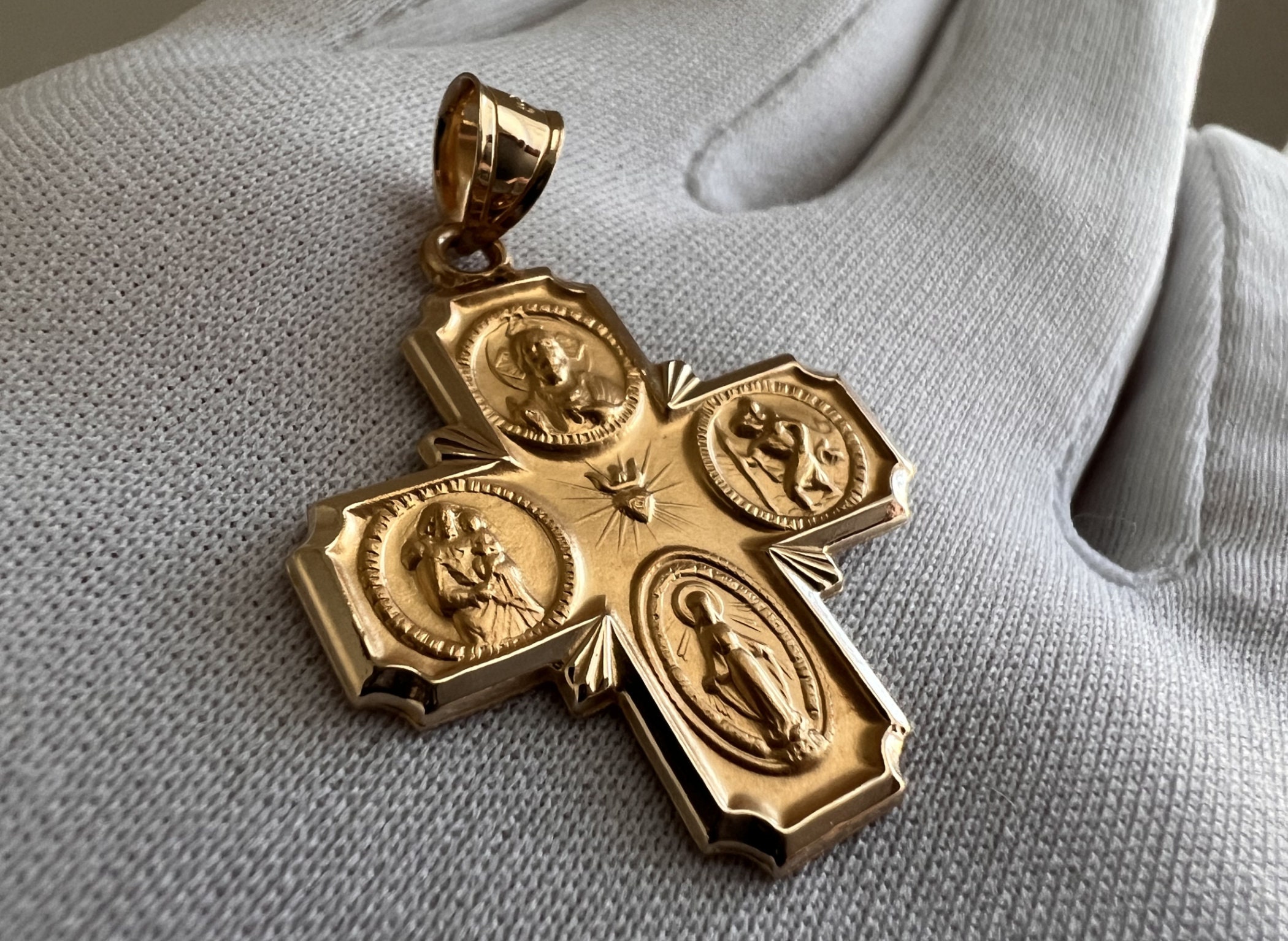 14k gold four clearance way cross