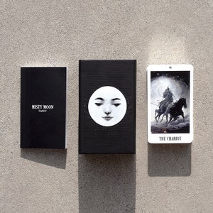 Tarot de la Luna Brumosa – Edición Limitada