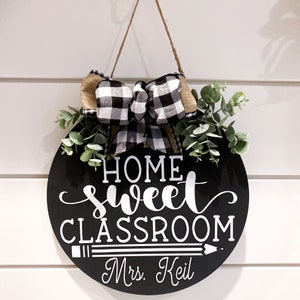 Personalized Teacher Sign: Farmhouse Classroom Door Hanger