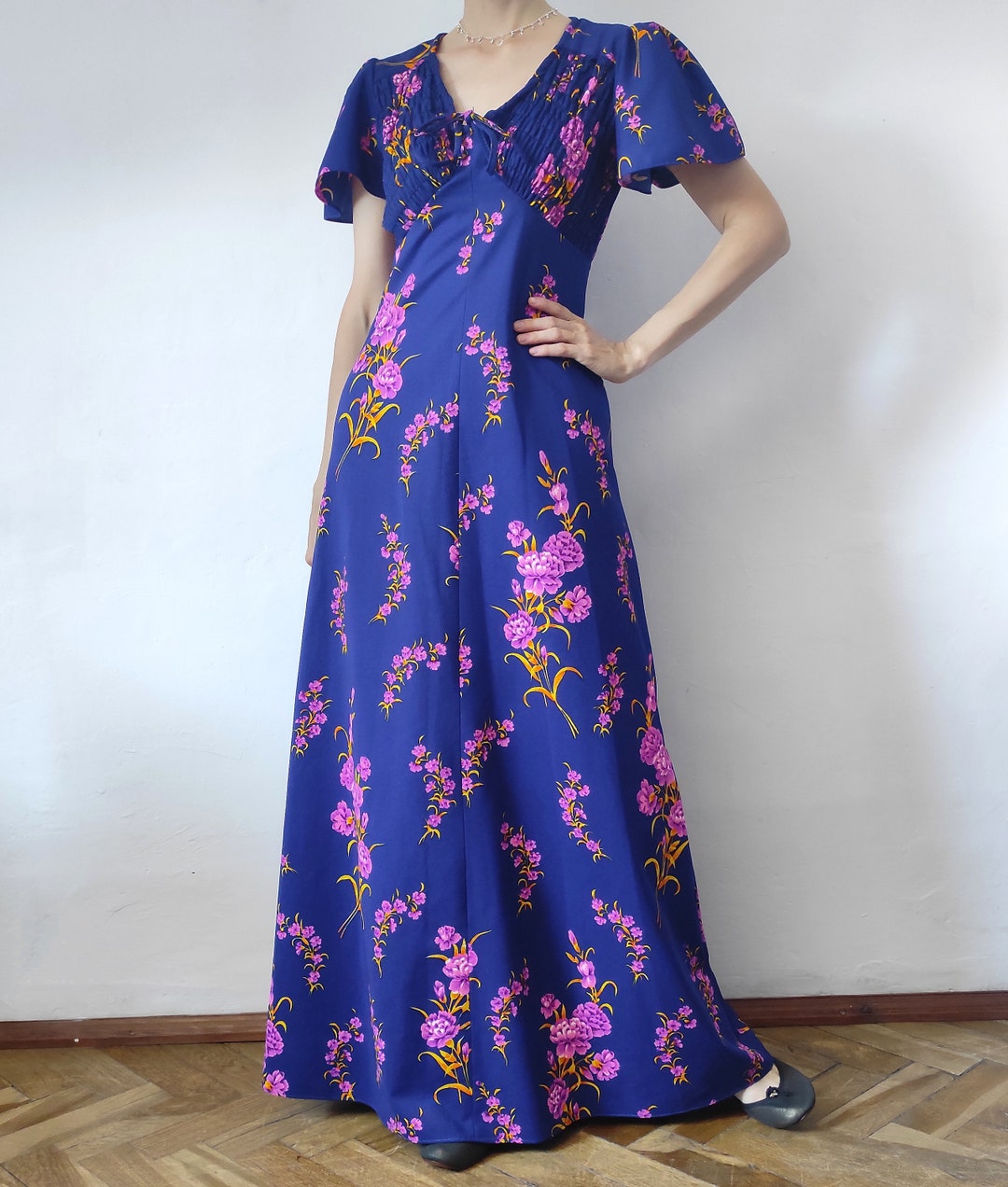Vintage 1970s 70s Dress Dark Blue Floral Pattern Floor Long Angel Wing ...