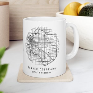 Taza de café con mapa personalizado, arte de cualquier ciudad, taza estética, taza de viaje de cerámica, taza con mapa, taza de café personalizada, regalo de mapa de viaje, arte de mapa