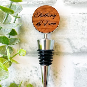 personalized wine stopper wedding gift for couple, custom engraved wine bottle stopper wood, engagement gift wine stopper, newlywed gift