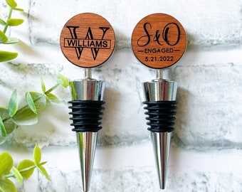 personalized wine stopper wedding gift for couple, custom engraved wine bottle stopper wood, engagement gift wine stopper, newlywed gift