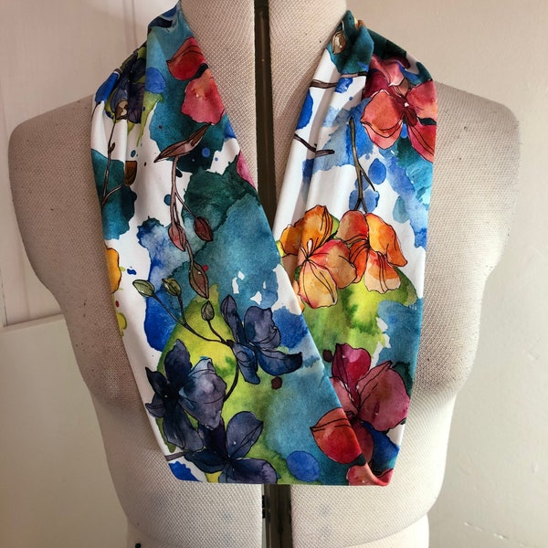 Mobius infinity scarf with twist. Available in a variety of stretch cotton jersey or stretch cotton french terry fabrics.