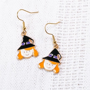Halloween Earrings, Cute Witch Charm Drop Earrings, Witch Hat Charm, Spooky Fall Jewelry, Halloween Charm Dangling Earrings, gifts for her