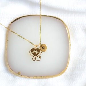 18 K Gold Stethoscope Heart Necklace, gift for medical student, Christmas Gifts, thank you gifts, doctor nurse gift