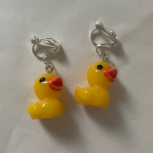 clip on/hook duck earrings